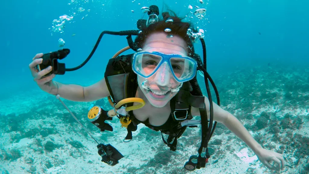 Scuba Diving cristall clear water